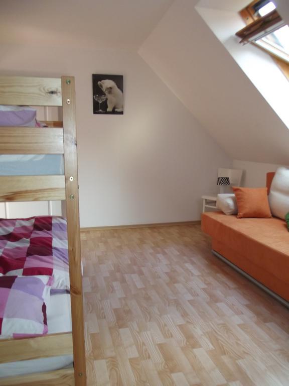 Camping & Guest House Pliskovice Mirovice ภายนอก รูปภาพ