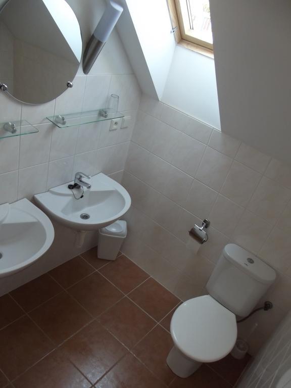 Camping & Guest House Pliskovice Mirovice ภายนอก รูปภาพ