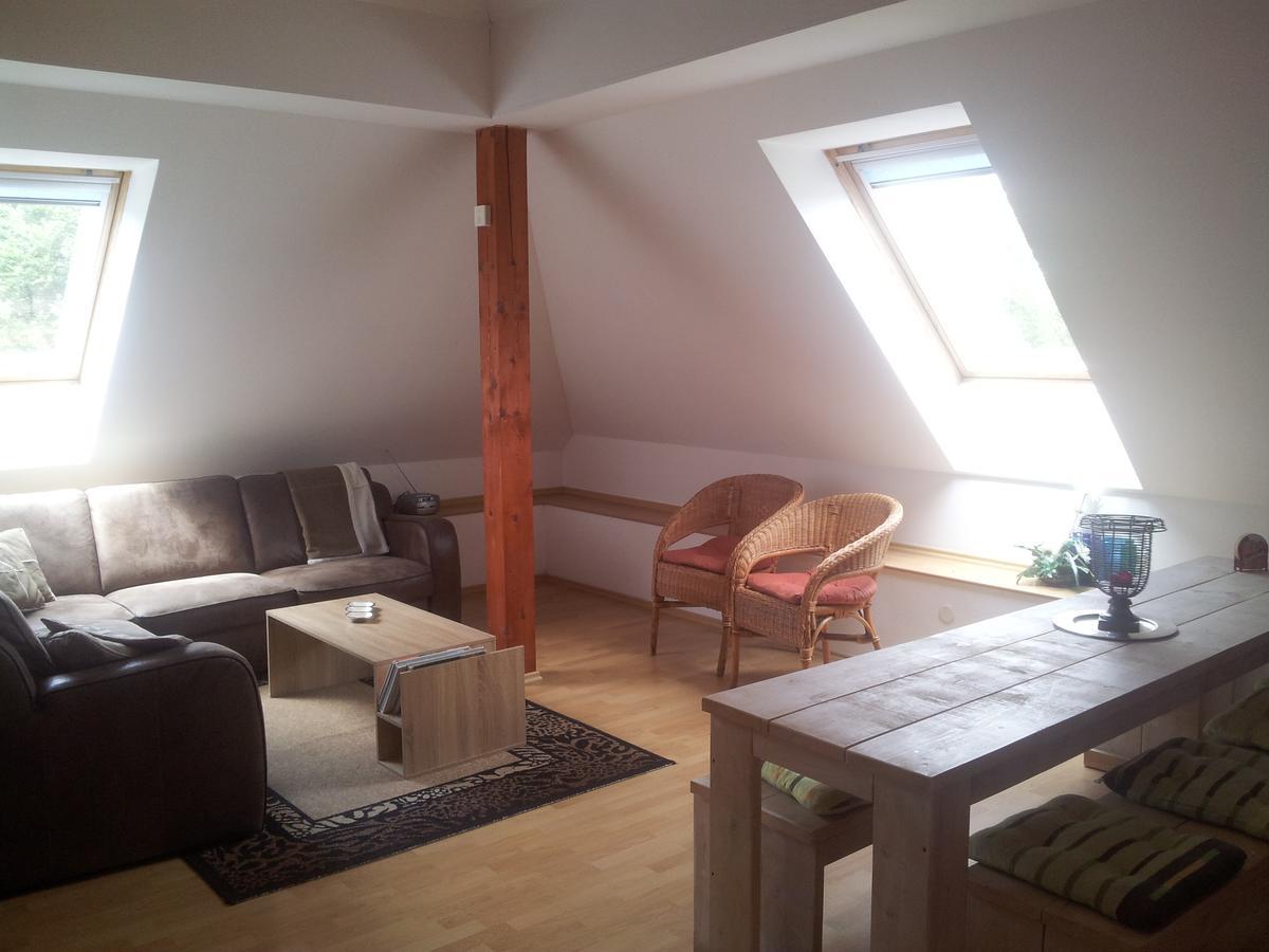 Camping & Guest House Pliskovice Mirovice ภายนอก รูปภาพ